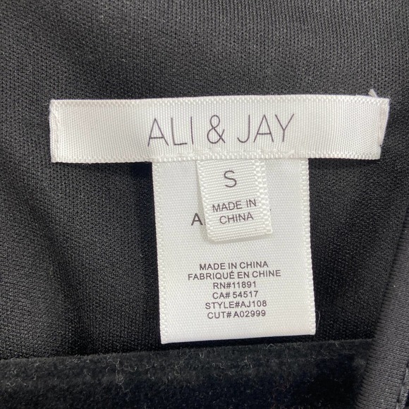 ALI & JAY Black Bodycon Strappy Shoulder Sleeveless Knee Length Dress Size Small - Picture 5 of 5